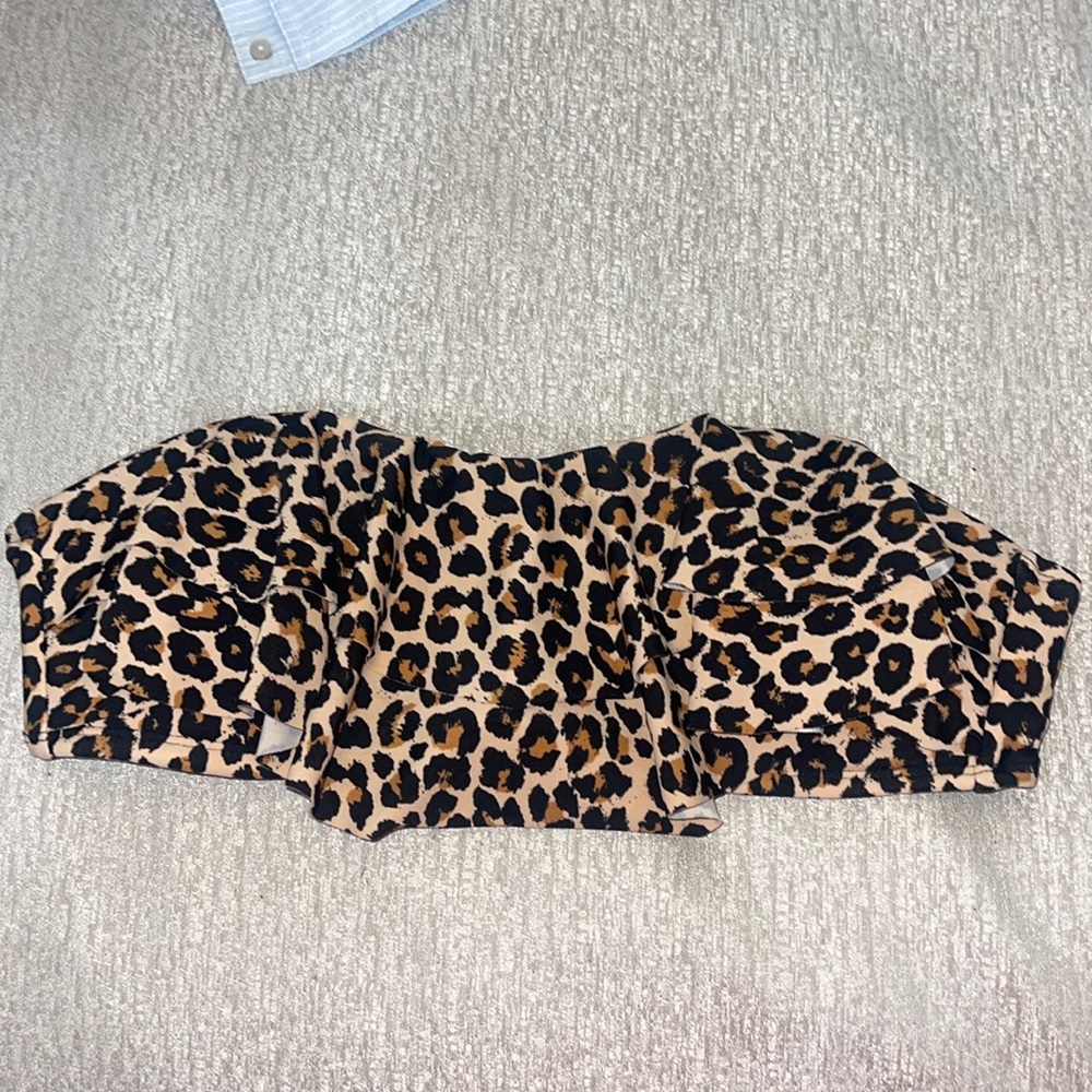 Cheetah print strapless swim top